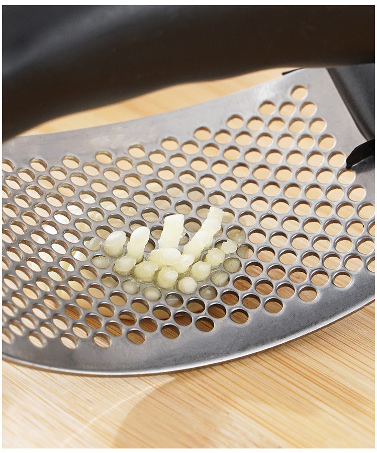 KitchenHelp Triturador de alho ergonômico